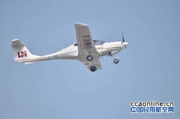 龍浩通航DA40飛機(jī)
