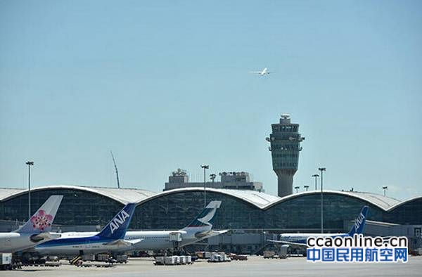 企圖偷乘客財物，香港機場3名地勤被捕